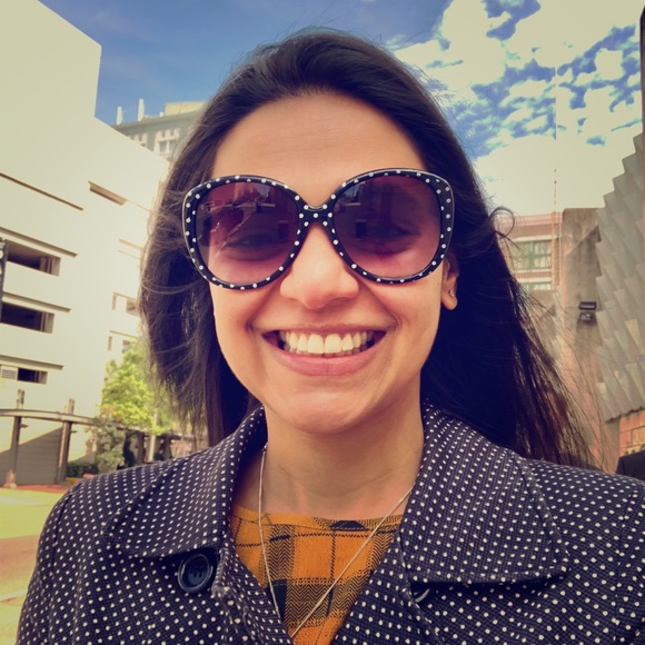 Meet your Posher, Rupali - Picture 1 of 3